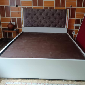 Queen Size Bed (6.5 X 5 With Storage) With 60 Months Waranty