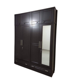 4 Palla Almirah With the Size of 6 X 6.5